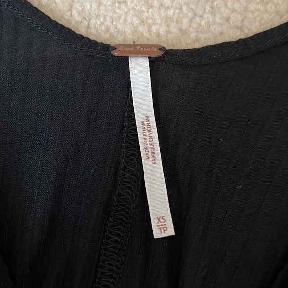 Free people criss cross tank top - Picture 2 of 3